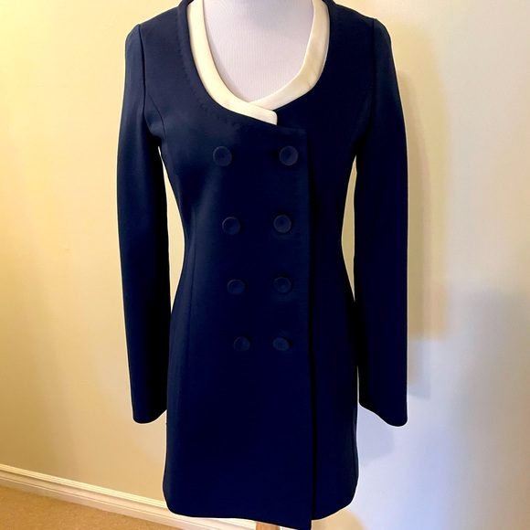 Navy blazer jacket with button closure - Picture 2 of 16